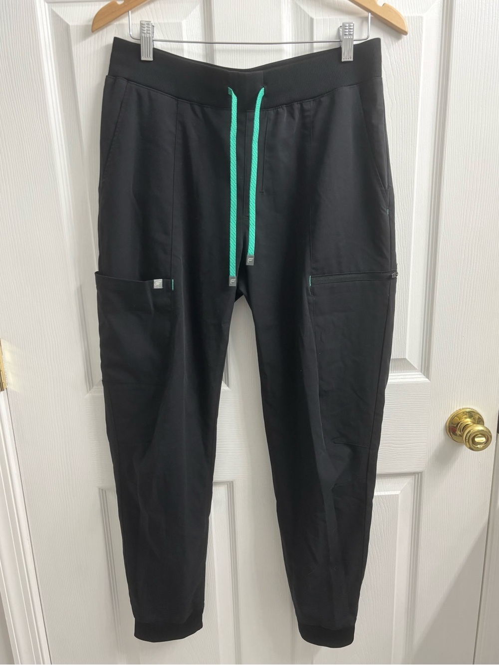 Fabletics Jogger Scrub Pants Large Black